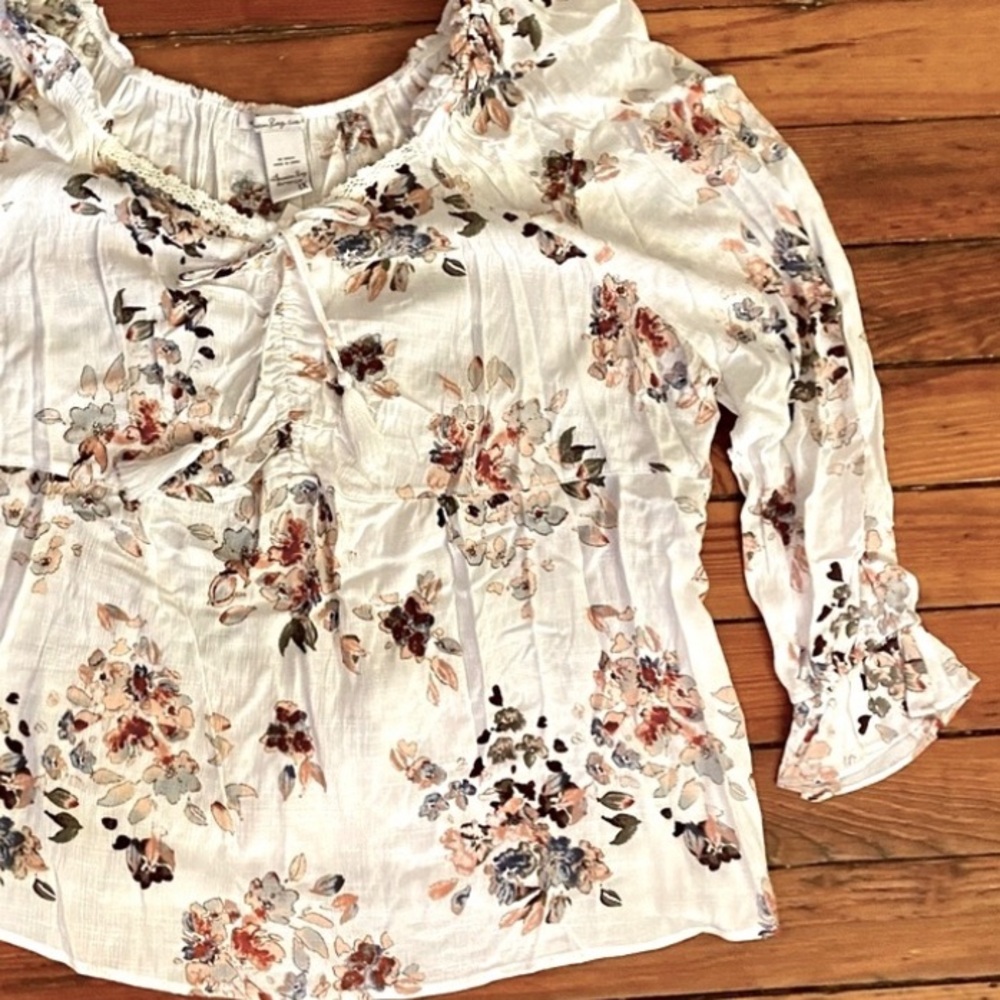 American Rag Floral Peasant Long Sleeve Top Size 1X NWT Lakeside Floral Egret